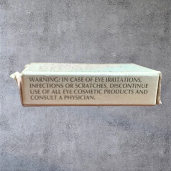 Mary Kay Powder Perfect Eye Color Gray Flannel 5951 Gray Vintage Shadow - Picture 7 of 7